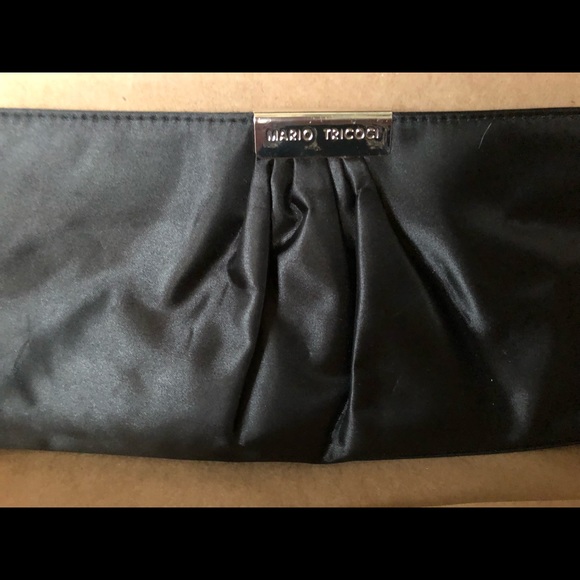 Mario Tricoci Large Black Clutch - Picture 3 of 5